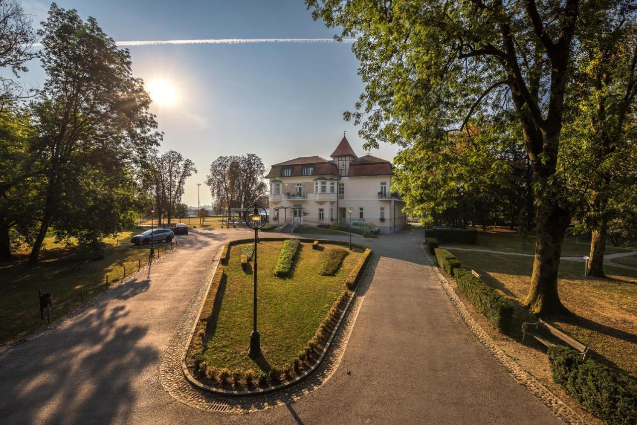 Boutique Hotel Korana Srakovcic Karlovac Exteriör bild